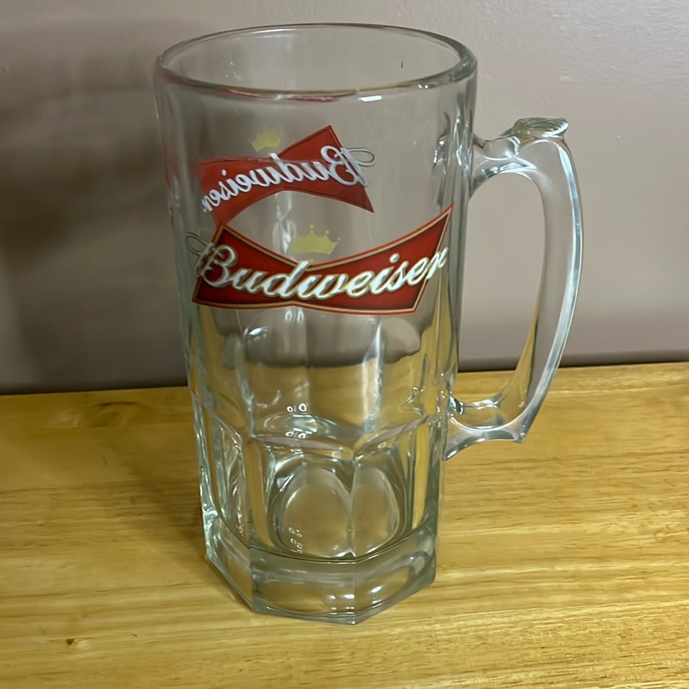 😄Supersized Budweiser glass beer stein mug